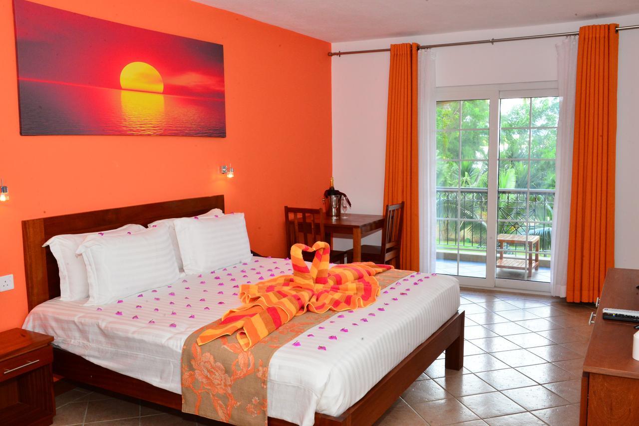 Sunset Reef Resort & Spa Pointe aux Piments Kültér fotó