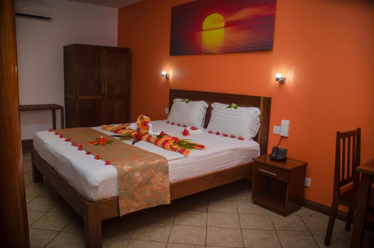 Sunset Reef Resort & Spa Pointe aux Piments Kültér fotó